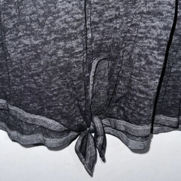 So Womens Relaxed Fit Black/Gray 3/4 Sleeve Top With Tie Hem XXL - Picture 6 of 8